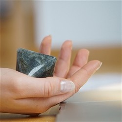 Cristal Mindfulness | Schreier piedras preciosas, piedras curativas y joyería