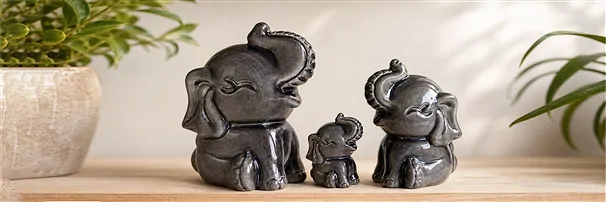 Figuritas de piedras preciosas y metal | Marco Schreier
