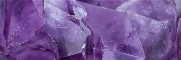 Amethyst (Stufen, Spitzen, Brocken) | Schreier Edelsteine, Heilsteine & Schmuck