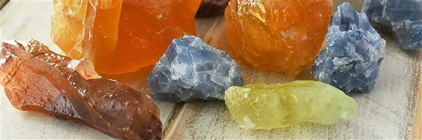 Rohsteine, Kristalle, Dekosteine | Großhändler Edelsteine, Heilsteine & Schmuck