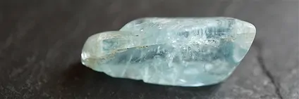 Aigue-marine percée | Pierres précieuses, pierres thérapeutiques & bijoux