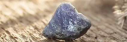 Tanzanita perforada | Schreier piedras preciosas, piedras curativas y joyería