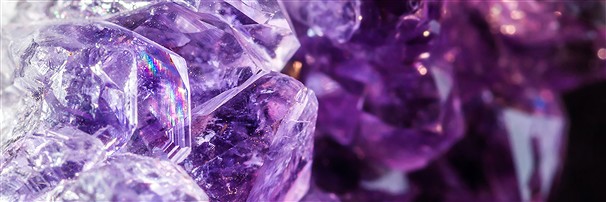 Ametista e quarzo ametista | gemme, pietre curative e gioielli all'ingrosso