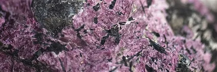 Eudialyt (rosa) | Schreier Mineralienhandlung Edelsteine, Heilsteine & Schmuck
