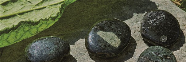 Kimberlit (Diamant-Muttergestein) | Großhändler Edelsteine, Heilsteine & Schmuck