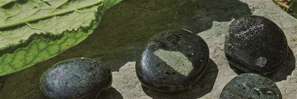 Kimberlit (Diamant-Muttergestein) | Großhändler Edelsteine, Heilsteine & Schmuck