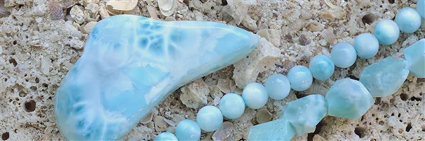 Larimar (pectolite bleue) | Pierres précieuses, pierres thérapeutiques & bijoux