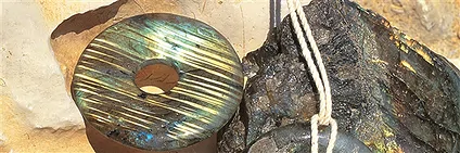 Gebohrte Steinteile & Schmuck | Großhändler Edelsteine, Heilsteine & Schmuck