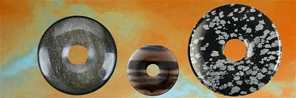 Donuts, pièces en pierre percées et bijoux | Marco Schreier - page 2