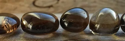 Rohsteine, Trommelsteine und Poliertes | Edelsteine, Heilsteine & Schmuck-Handel