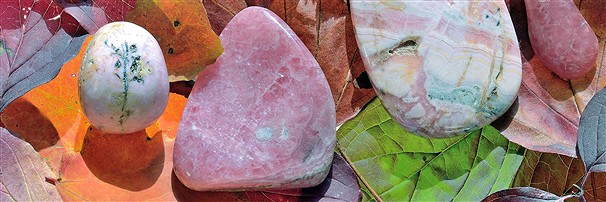 Rhodochrosite (pink) | Marco Schreier wholesale - gems, healing stones & jewelry
