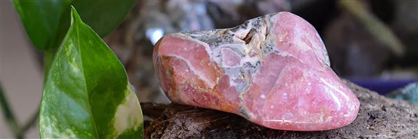 Tumbled Stones, One side polished pieces Rhodochrosite | Marco Schreier