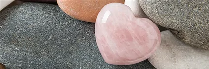 Herzen & polierte Formen Rosenquarz | Schreier Edelsteine, Heilsteine & Schmuck