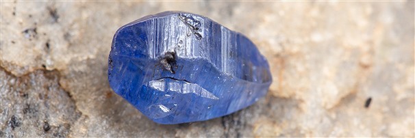 Saphir (alle Farben) | Schreier Großhändler Edelsteine, Heilsteine & Schmuck