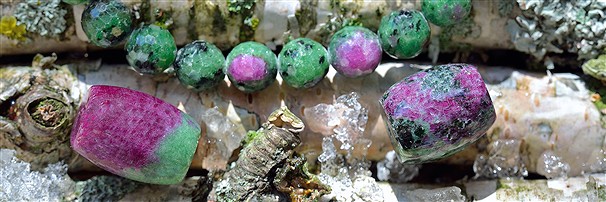 Zoisit-Rubin | Marco Schreier Mineralien-Handel Edelsteine, Heilsteine & Schmuck