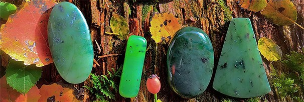 Schmuck mit Nephrit-Jade | Schreier Großhändler Edelsteine, Heilsteine & Schmuck