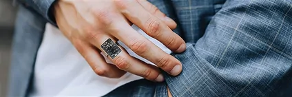 Bijoux en pierres précieuses pour hommes | Marco Schreier