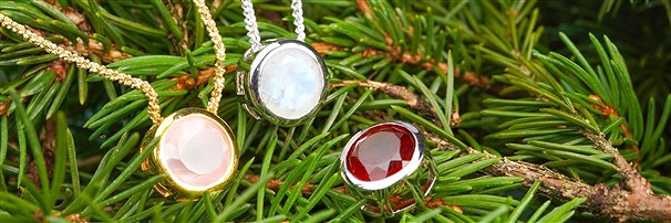 Colgante solitario facetado | piedras preciosas, piedras curativas y joyería