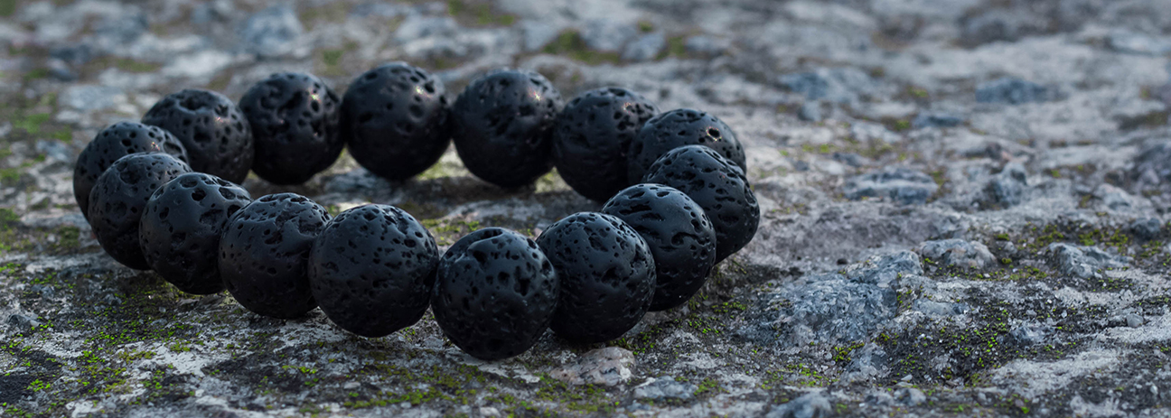 lava_armband