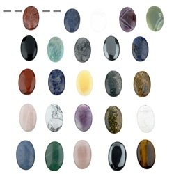 0400092300 25 drilled Small Palmstones, mixed types of stones  | Marco Schreier