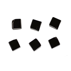 0404690112 Cube Onyx (natural) diagonally drilled, 12mm | wholesaler gems & healing stones