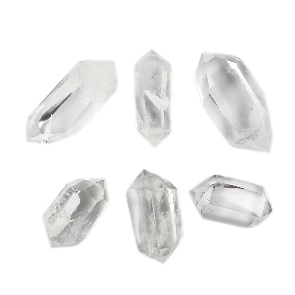 Pointes Cristal de roche polies, tailles mélangées (1 kg/UV)