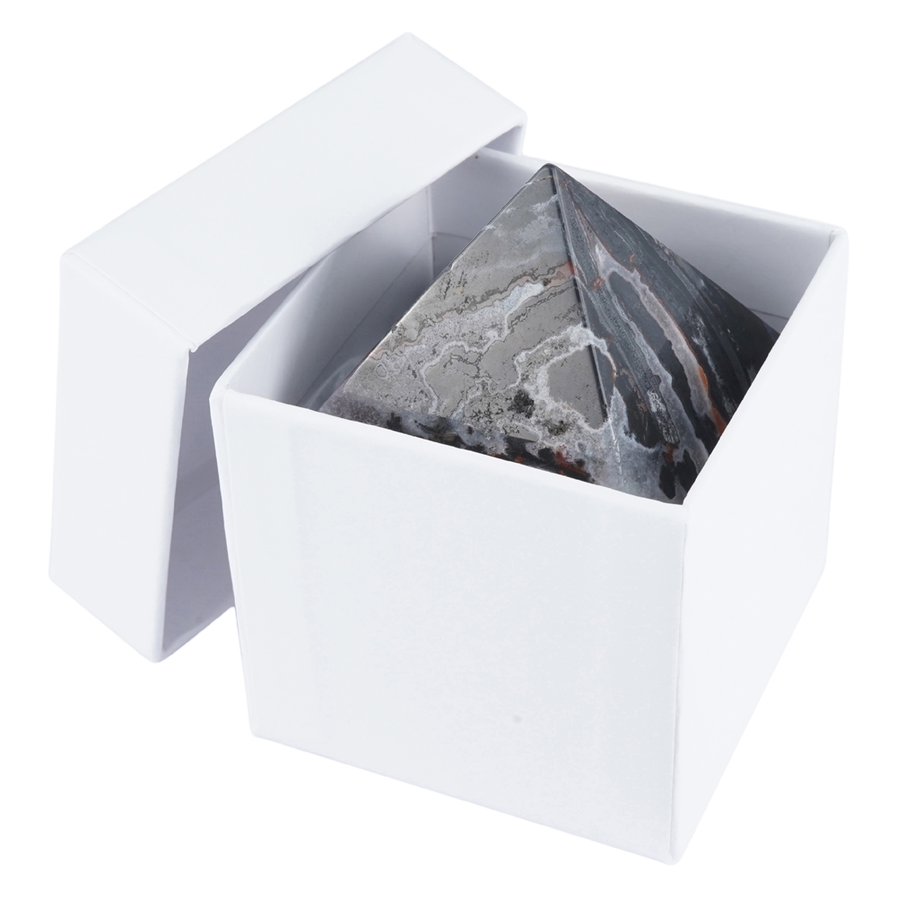 Sardonyx pyramid in gift box, 05cm