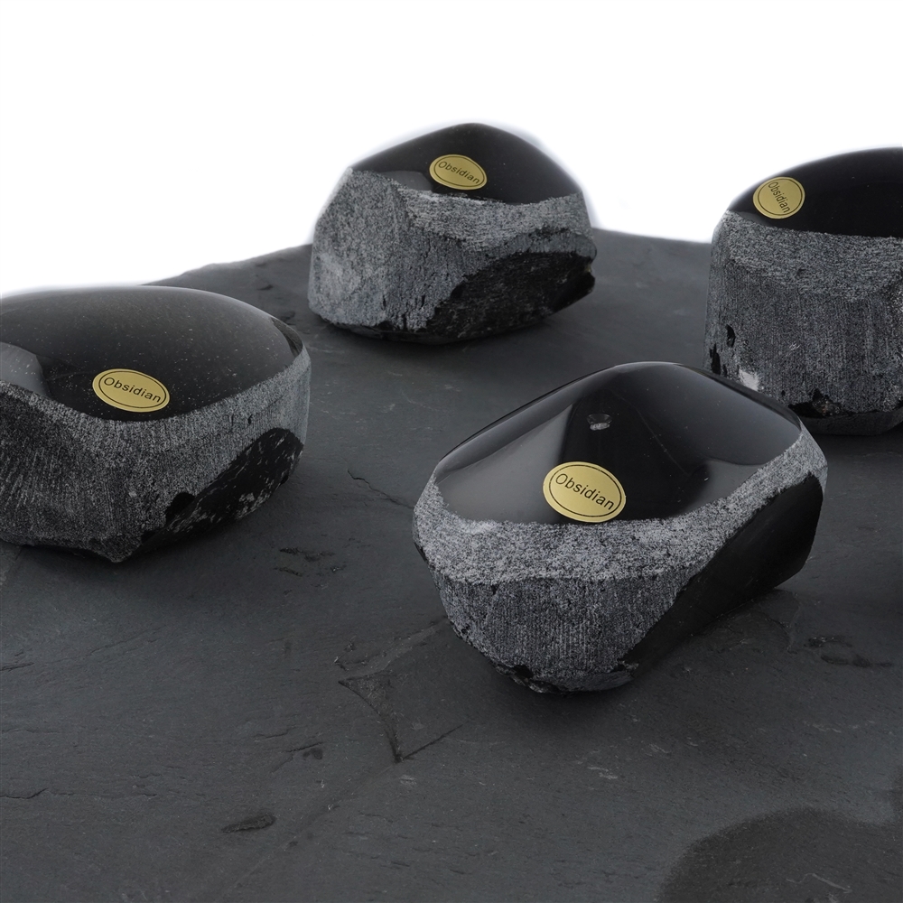 One side polished pieces Obsidian (gold luster), 5,5 - 8,0cm (18 pcs./ PU)