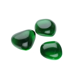 0536427100 Piedras rodadas vidrio volcánico verde (sint.), 2,0 - 2,5cm (100g/VE) | Marco Schreier