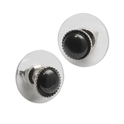 0604640002 Ohrstecker, Onyx (gef.), 06mm-Cabochon, für Bodenständer | Marco Schreier