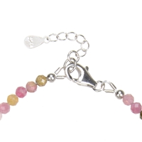 Bracelet en perles rondes (polychrome) Tourmaline (3mm), facettes rhodiées, chaînette de rallonge