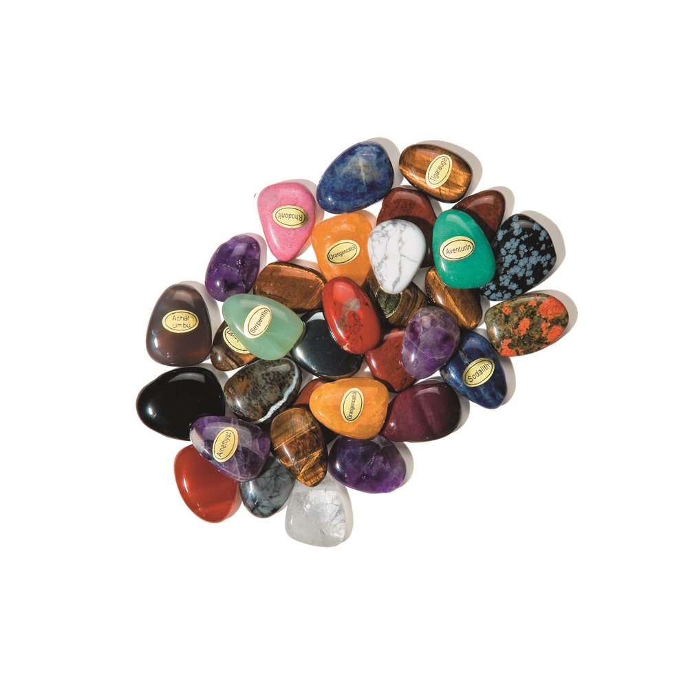 1 kg di pietre burattate forate di varietà diverse, da 2 a 3 cm circa.  