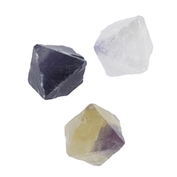 090720002 Split octahedron fluorite, 2.0cm (3 pcs./ PU) | wholesaler gems & healing stones