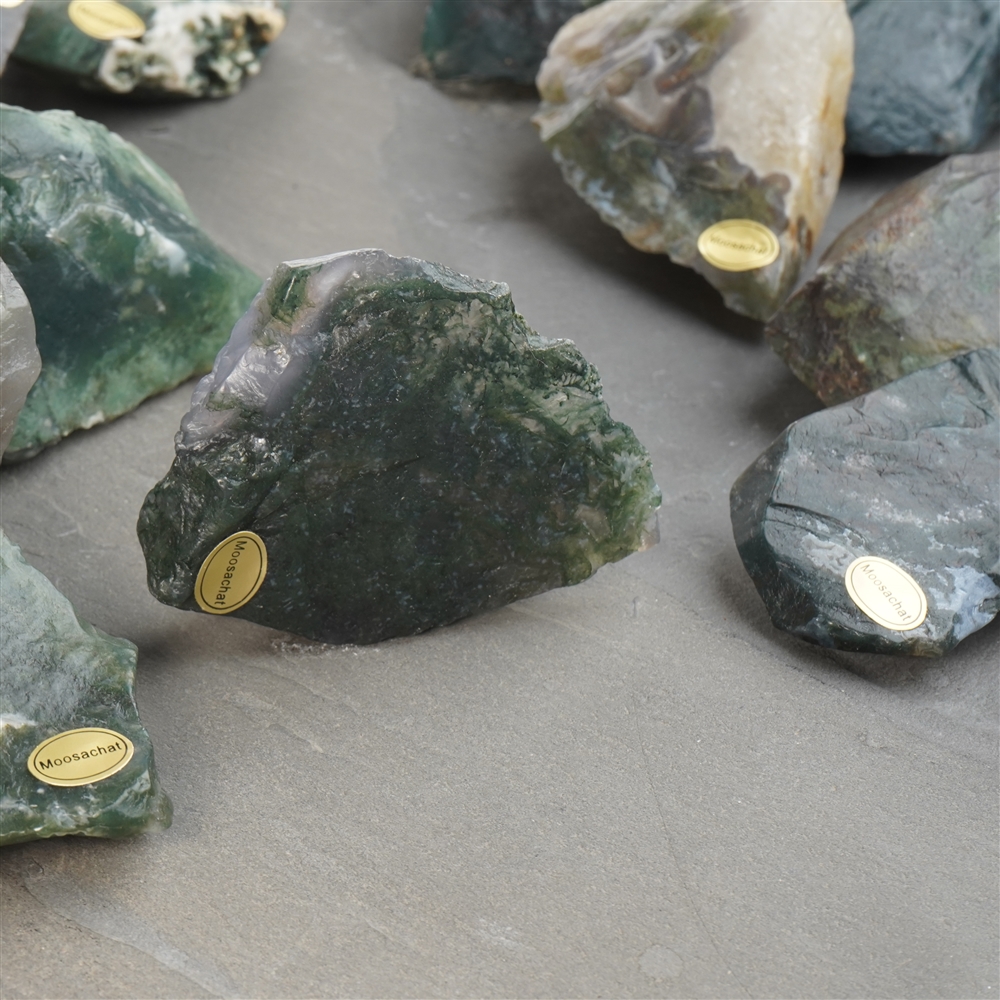 Moss Agate rough stones, 05-07cm (18 pcs./ PU)