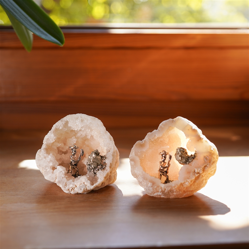 Mineur in quartz geode, 6 - 7cm