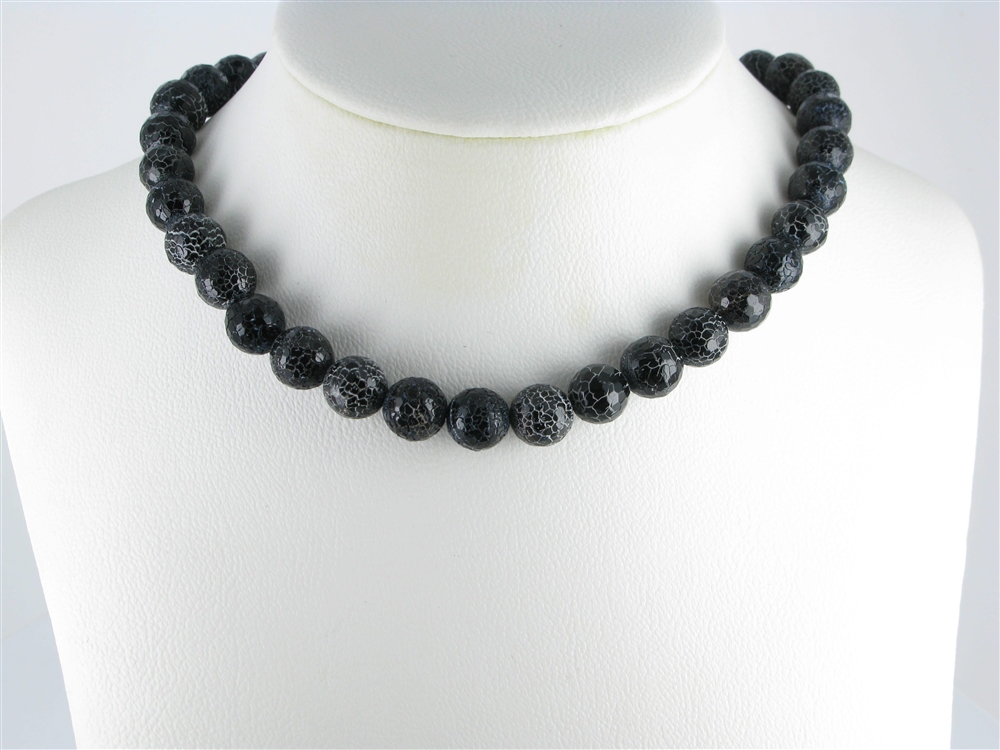 Strand of beads, Onyx (set), furrowed, faceted, 12mm