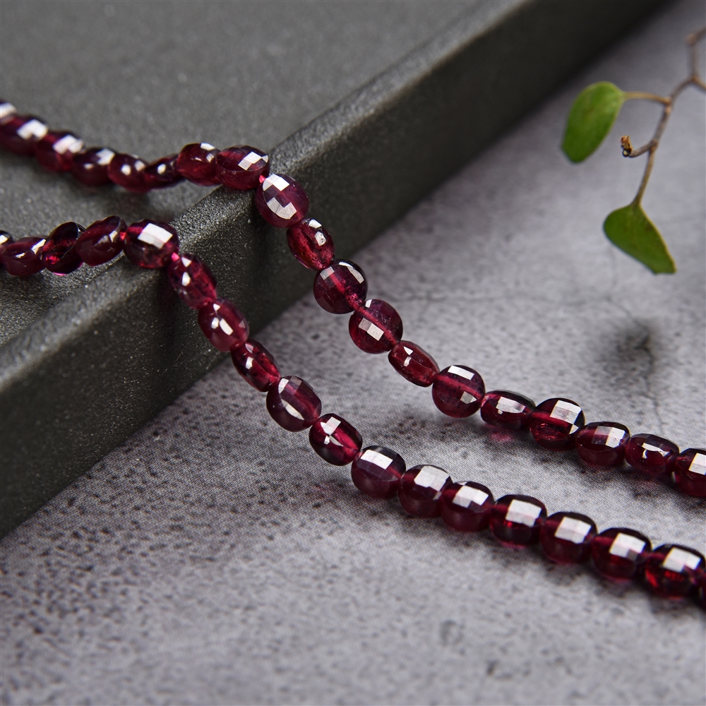 Strand slice/coin, garnet, faceted, 04mm