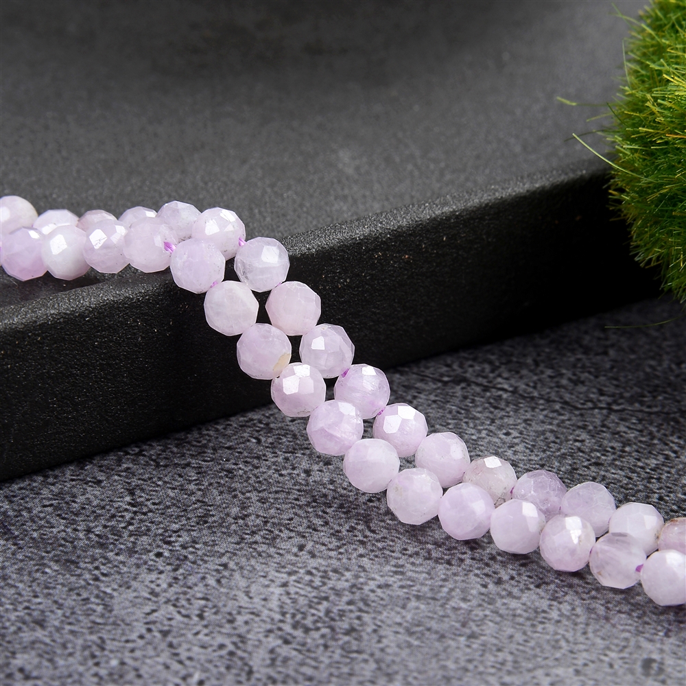 String Beads, Kunzite, faceted, 04mm (38cm) | wholesaler gems & healing stones