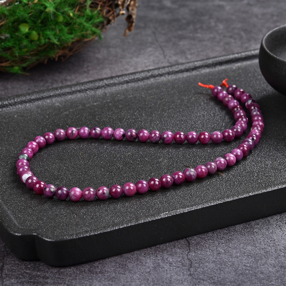 String Beads, Ruby A, 05,5-06 mm (39cm)