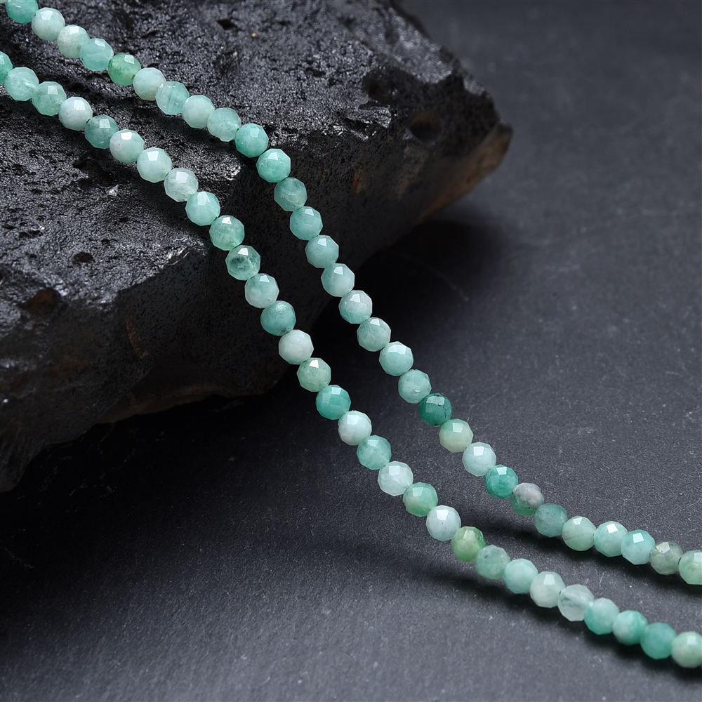 String Beads, Emerald, 03mm, faceted