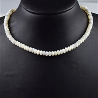Button strand, Mother of Pearl (light), 04 x 08mm