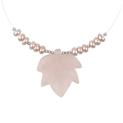 241118210005 Necklace Rose Quartz, leaf, rhodium plated, extension chain | Marco Schreier