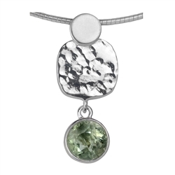 242005150093 Pendant Prasiolite faceted, silver element hammered, ca. 3,5 x 1,5cm | Marco Schreier