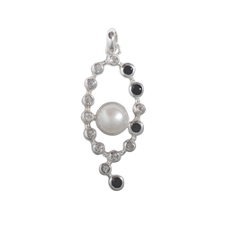 242005160050 Pendant pearl, Topaz (white), Spinel (black), 5,5cm | Marco Schreier