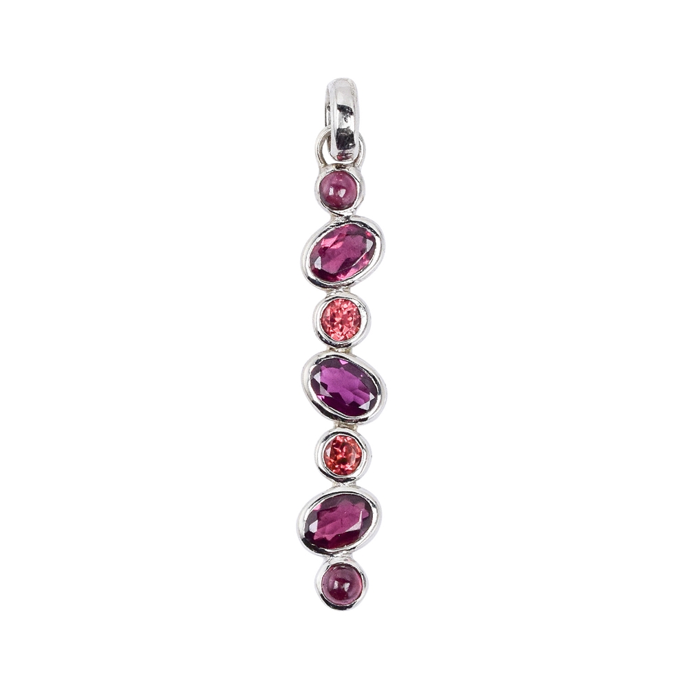 Pendant garnet, oval (6 x 4mm) and round (3mm), 4.3cm, platinum plated
