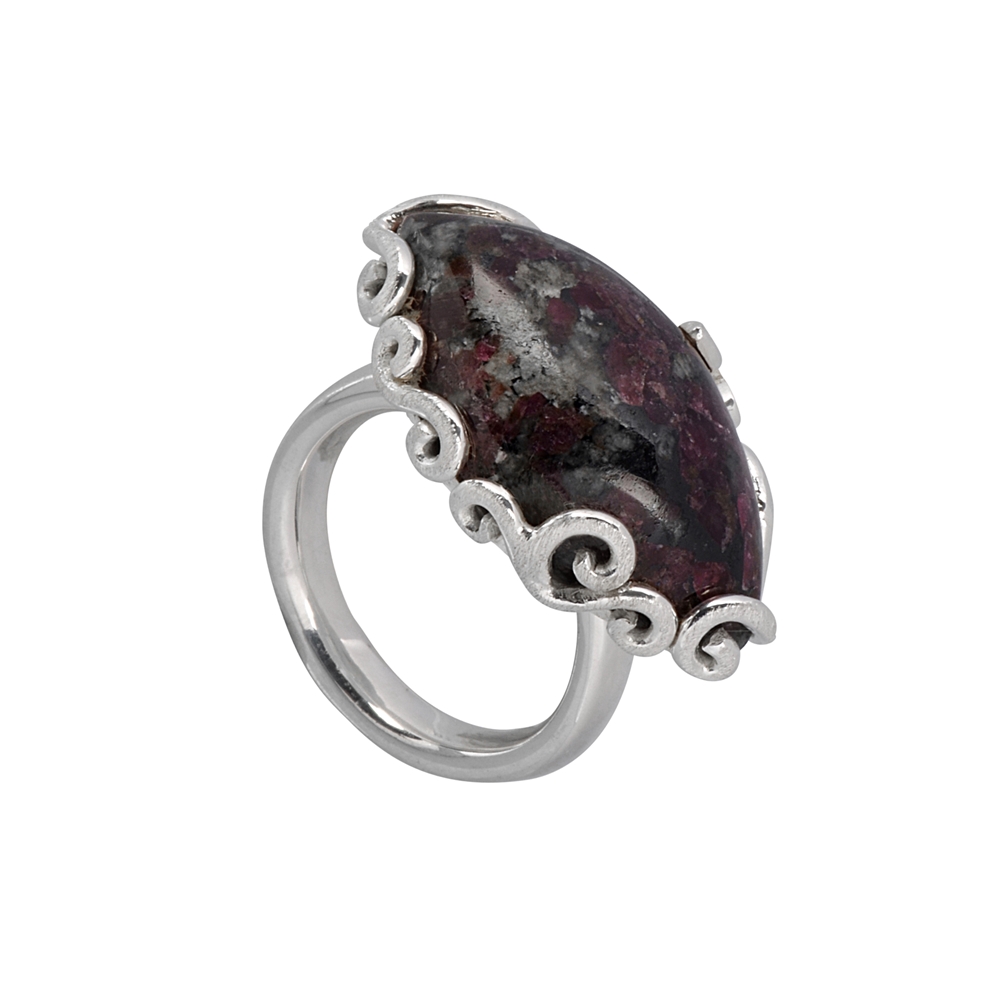 Bague Navette Eudialyte (27mm), taille 63, sertissage de rinceaux