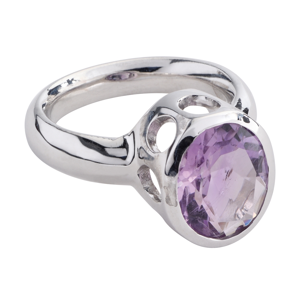 Ring amethyst oval, faceted, size 53, rhodium plated