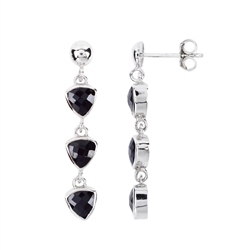 244018210351 Earstud Onyx (set) triangles/trillion faceted, 3,8cm, rhodium plated | Marco Schreier