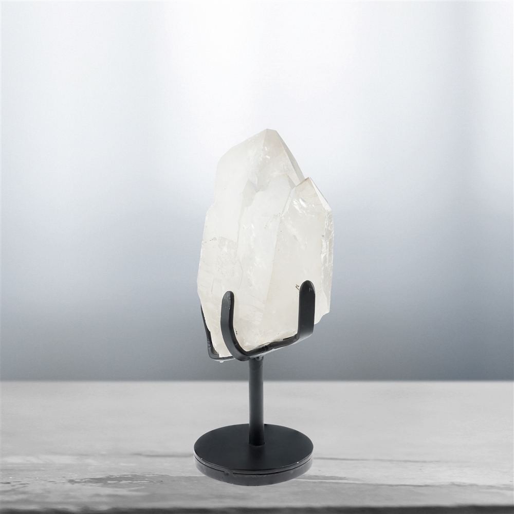 Rock Crystal on stand unique 036, 28cm