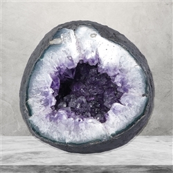 2805012505 Amethyst cave unique specimen 505 | wholesaler gems, healing stones & jewelry